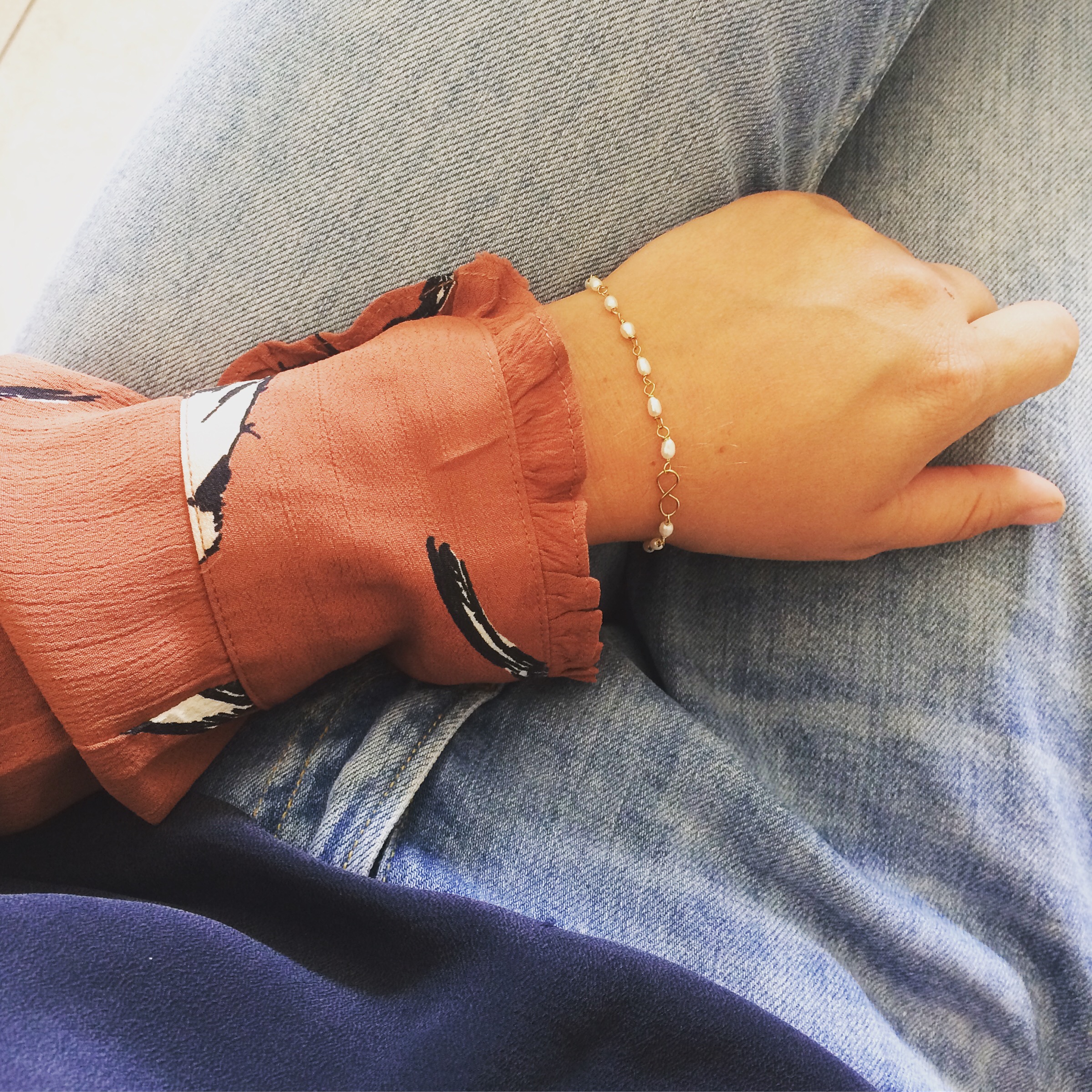 agatha-parel-armband Agatha armband met parel outfitinspiratie